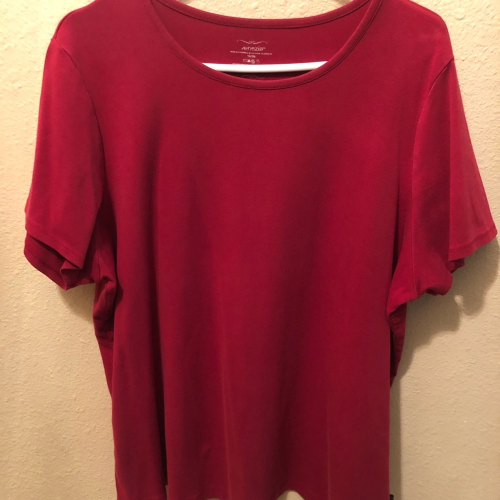 🌟Venezia Lane Bryant Maroon Short Sleeve Tee, Plus Size 18/20!!🌟